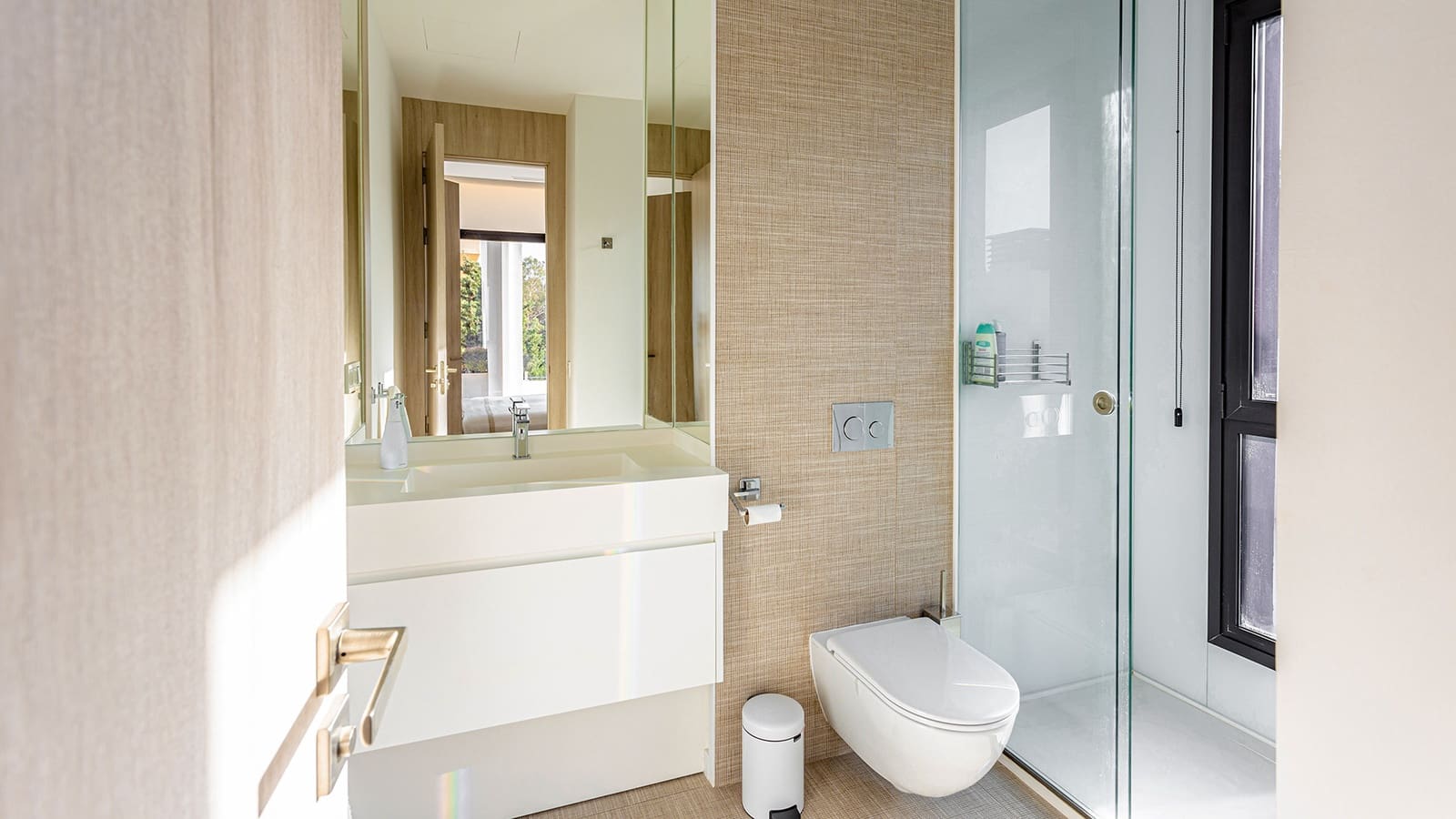 3 Zimmer Penthouse zu verkaufen in Marbella mit Pool - 990.000 € (Ref: 9246266)