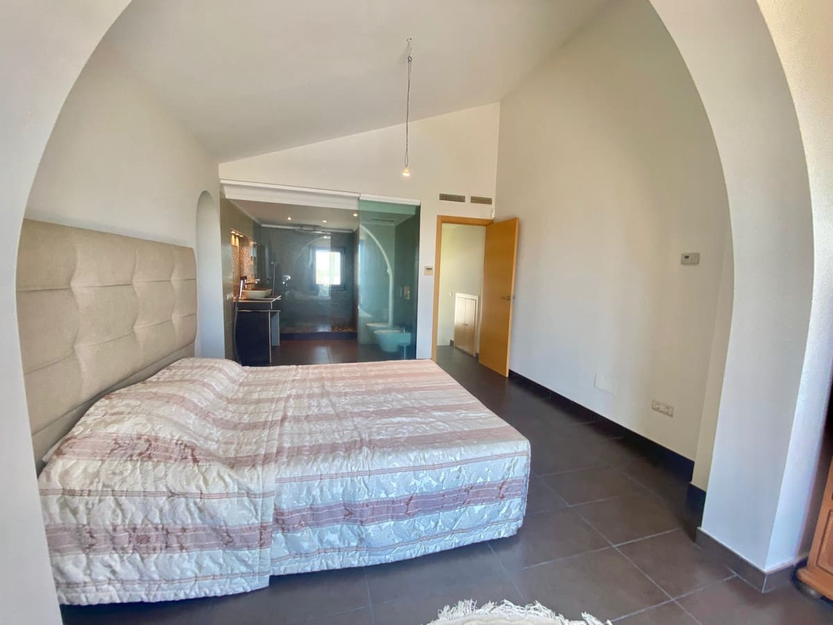 3 quarto Moradia para venda em Golden Mile com garagem - 2 700 000 € (Ref: 9249053)