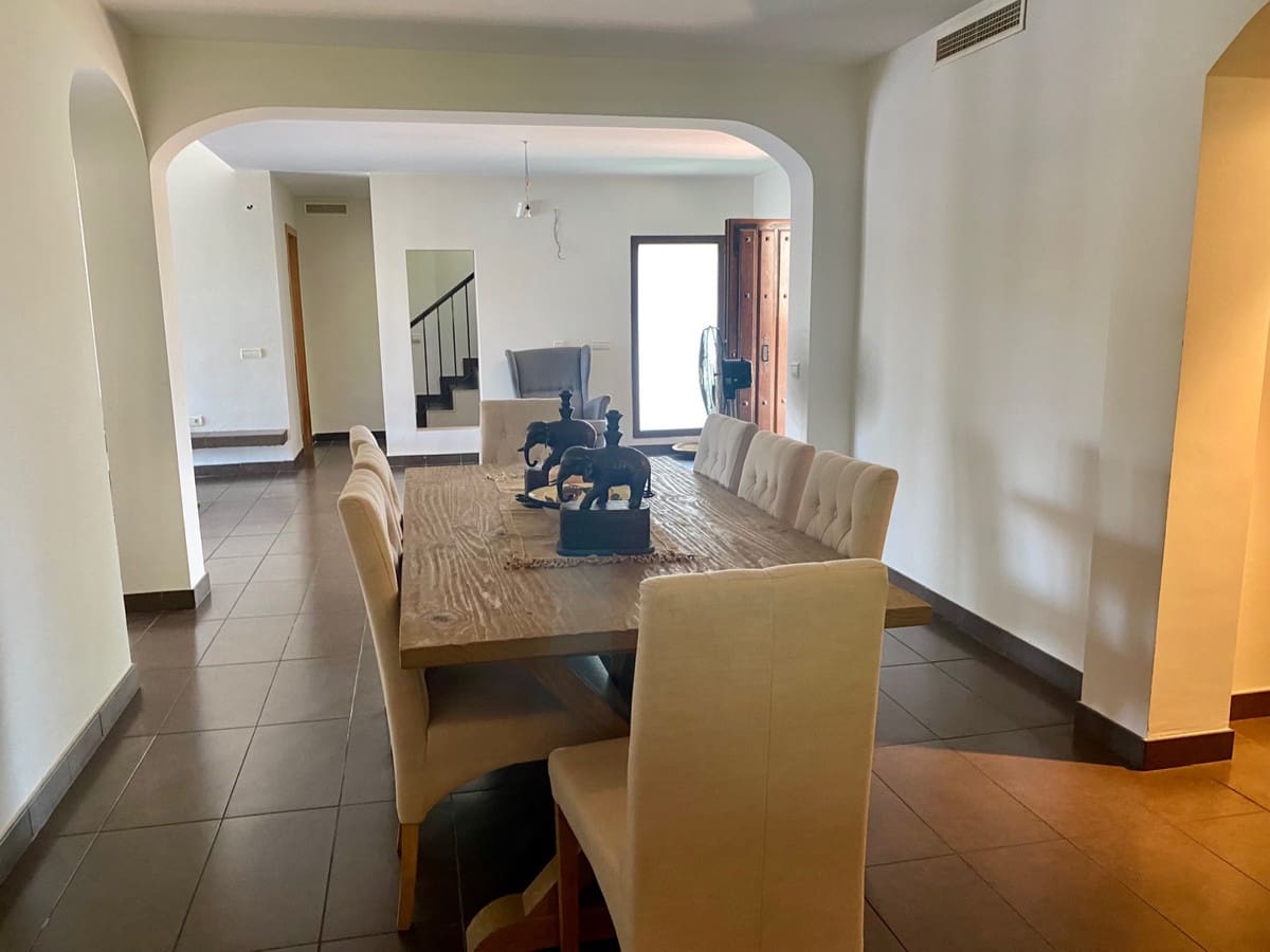 3 quarto Moradia para venda em Golden Mile com garagem - 2 700 000 € (Ref: 9249053)