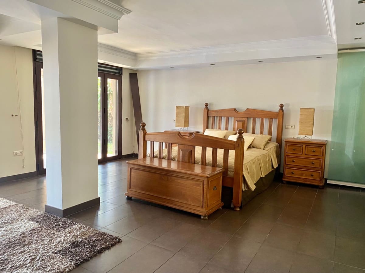 3 quarto Moradia para venda em Golden Mile com garagem - 2 700 000 € (Ref: 9249053)