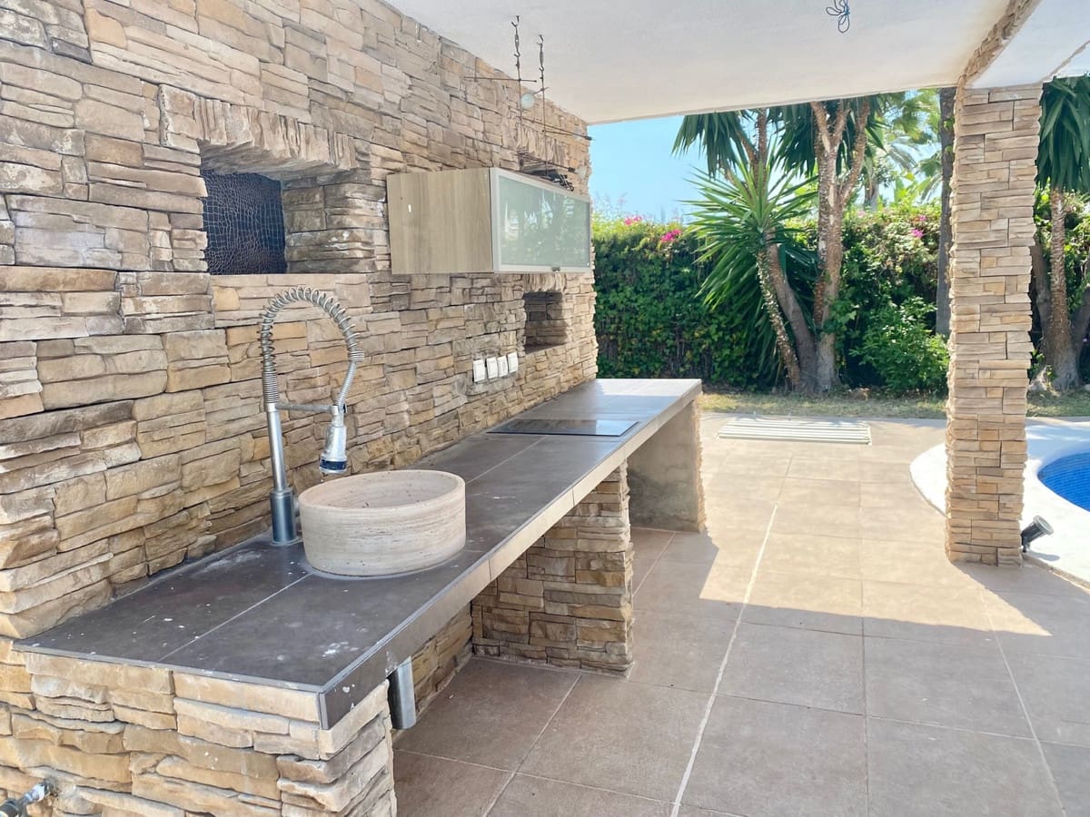 3 quarto Moradia para venda em Golden Mile com garagem - 2 700 000 € (Ref: 9249053)