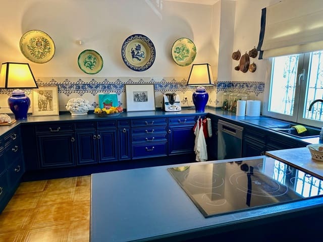 4 soverom Villa til salgs i La Quinta, Benahavís med svømmebasseng garasje - € 3 900 000 (Ref: 9254327)