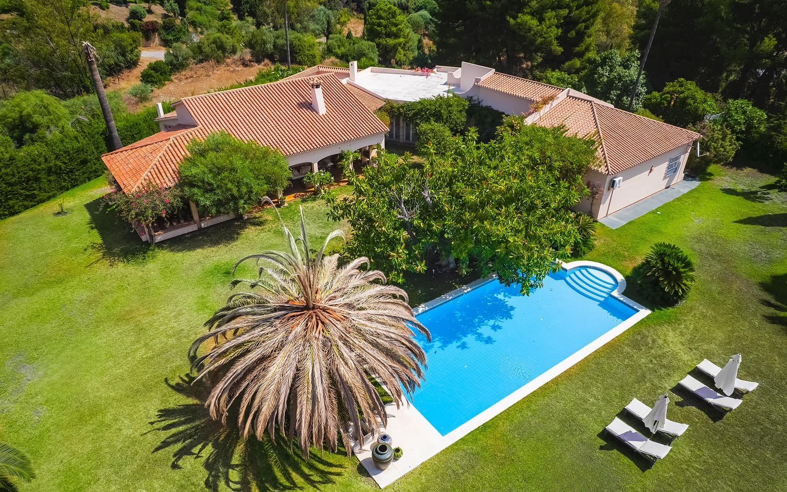 4 soverom Villa til salgs i Benahavis med svømmebasseng garasje - € 3 900 000 (Ref: 9254327)