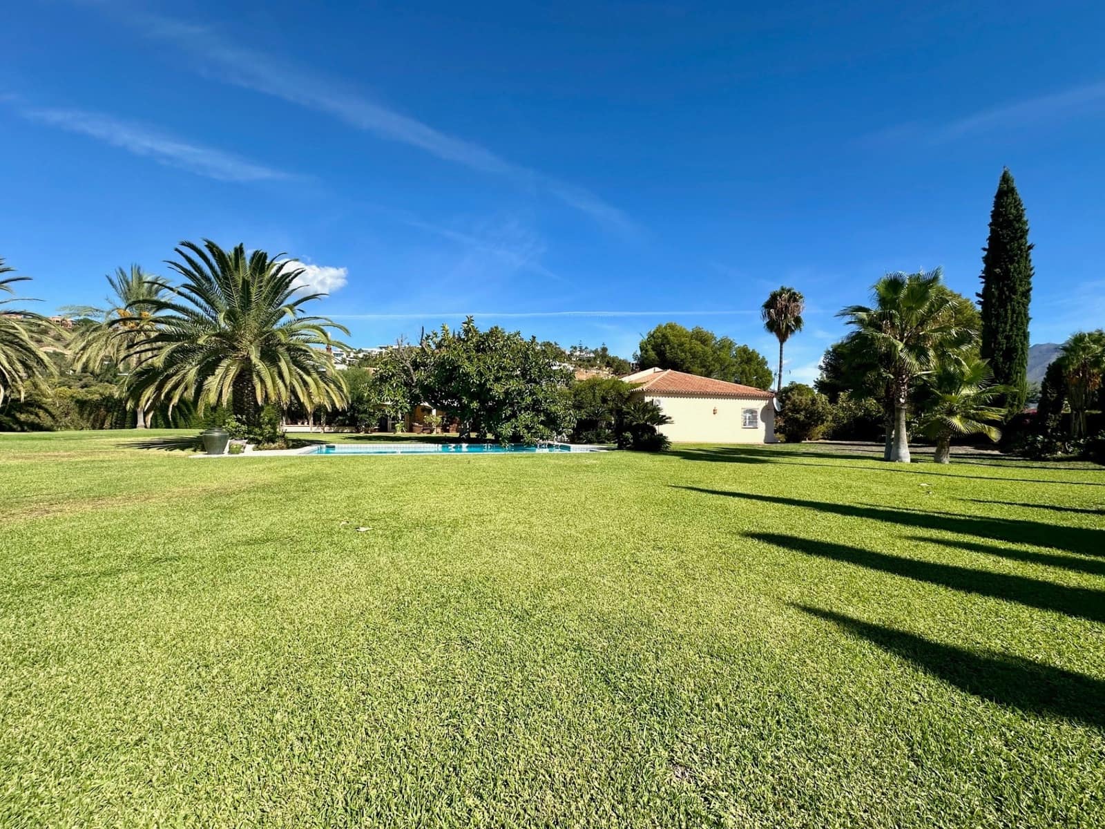 4 soverom Villa til salgs i Benahavis med svømmebasseng garasje - € 3 900 000 (Ref: 9254327)