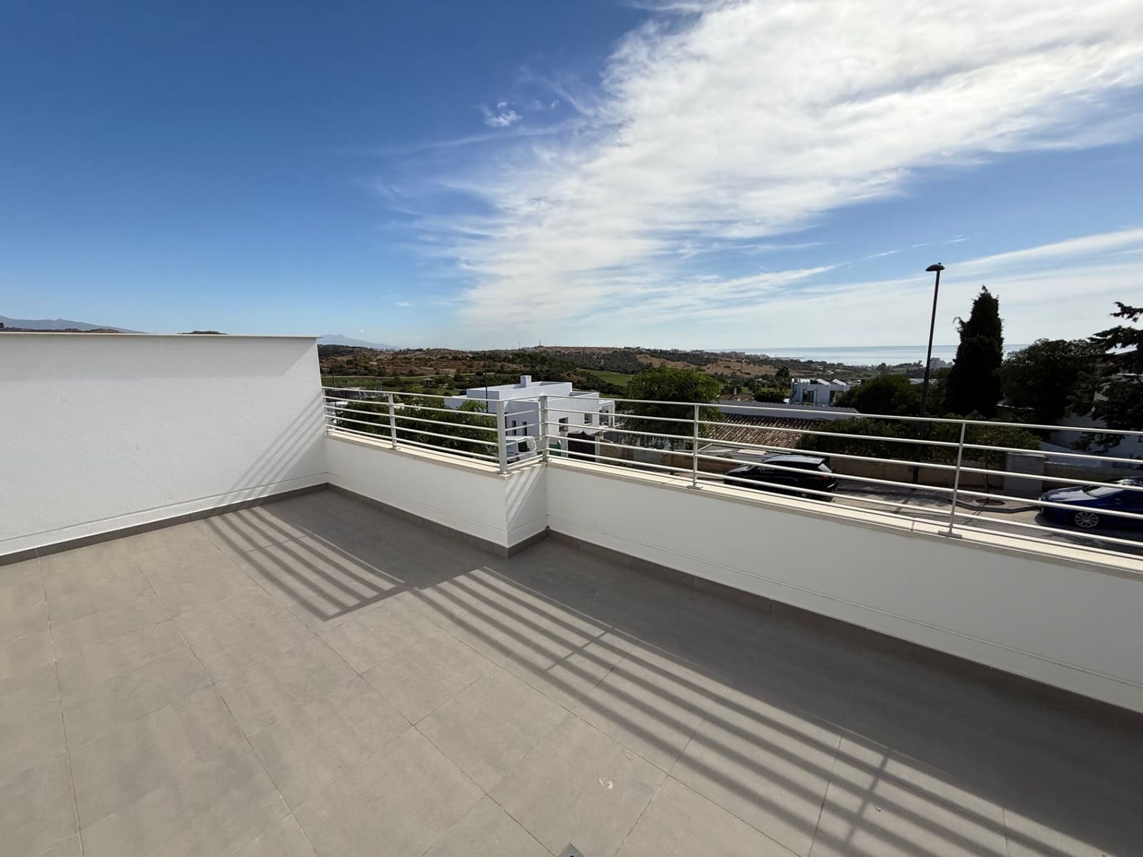 2 chambre Appartement à vendre à Estepona avec piscine garage - 350 000 € (Ref: 9256656)