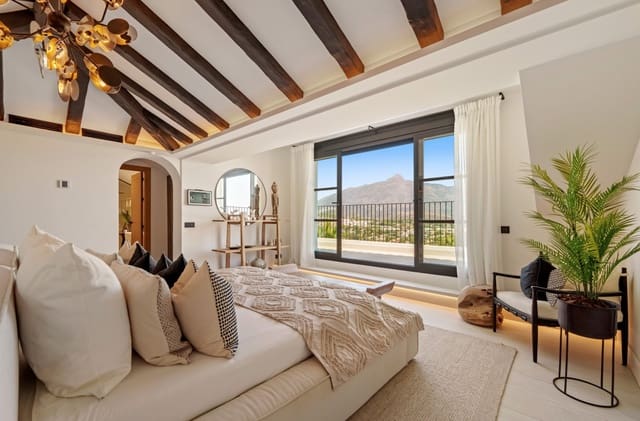 6 Zimmer Villa zu verkaufen in Nueva Andalucia, Marbella mit Pool Garage - 11.950.000 € (Ref: 9261919)