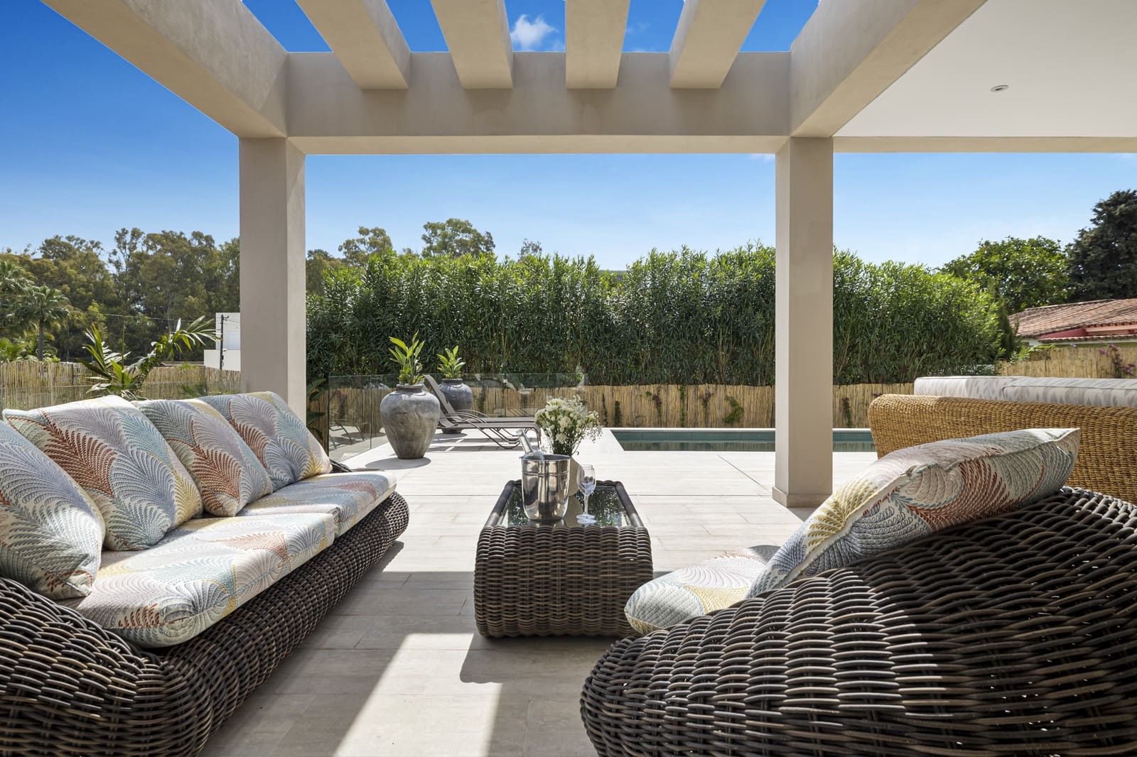 5 sovrum Villa till salu i San Pedro de Alcantara med pool garage - 2 950 000 € (Ref: 9272002)