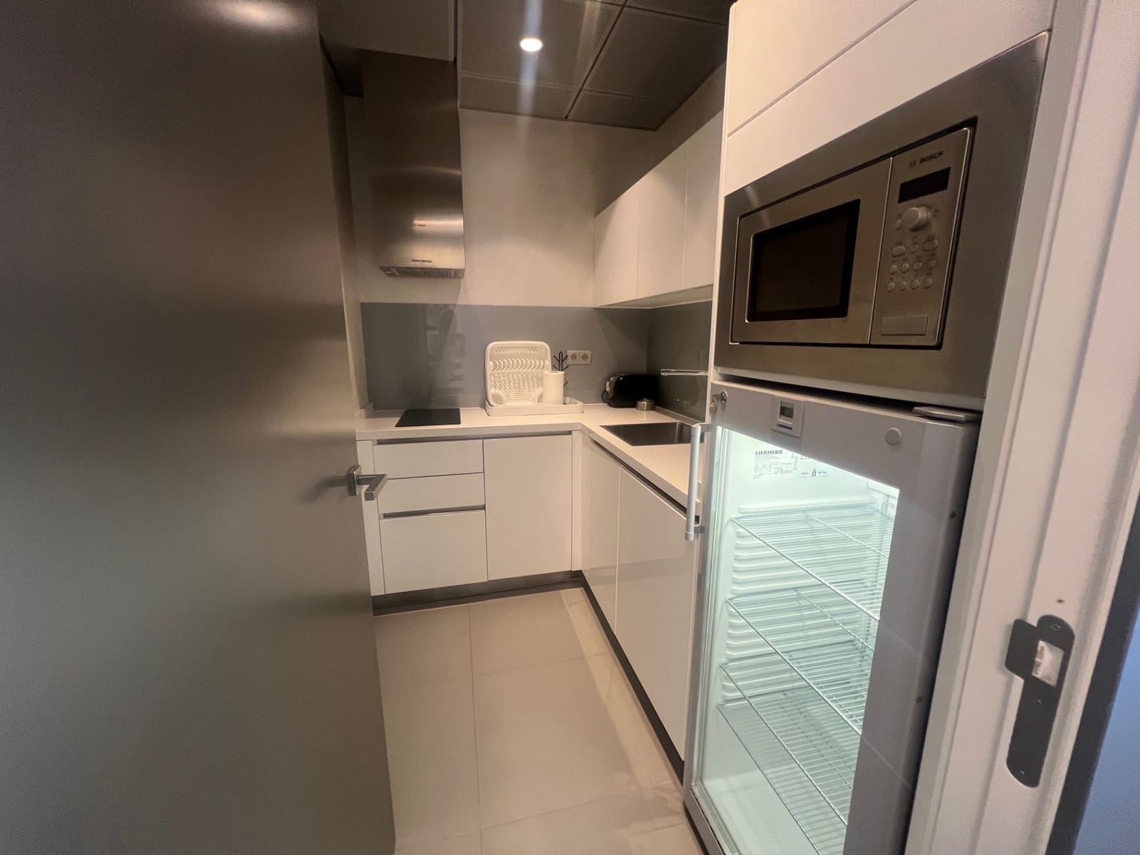 Kontor til salg i Puerto Banus - € 795.000 (Ref: 9278279)