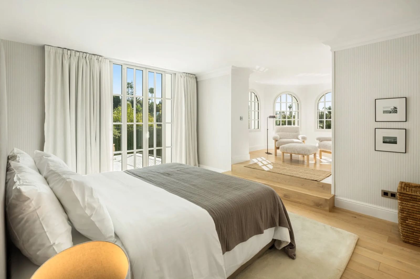 5 bedroom Villa for sale in Nueva Andalucia with pool garage - € 7,995,000 (Ref: 9296349)