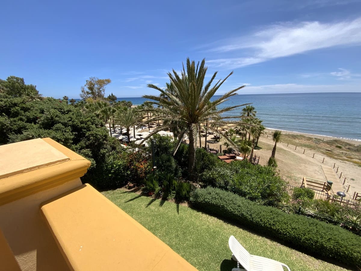 3 soverom Leilighet til salgs i Marbella med svømmebasseng garasje - € 3 160 000 (Ref: 9301410)