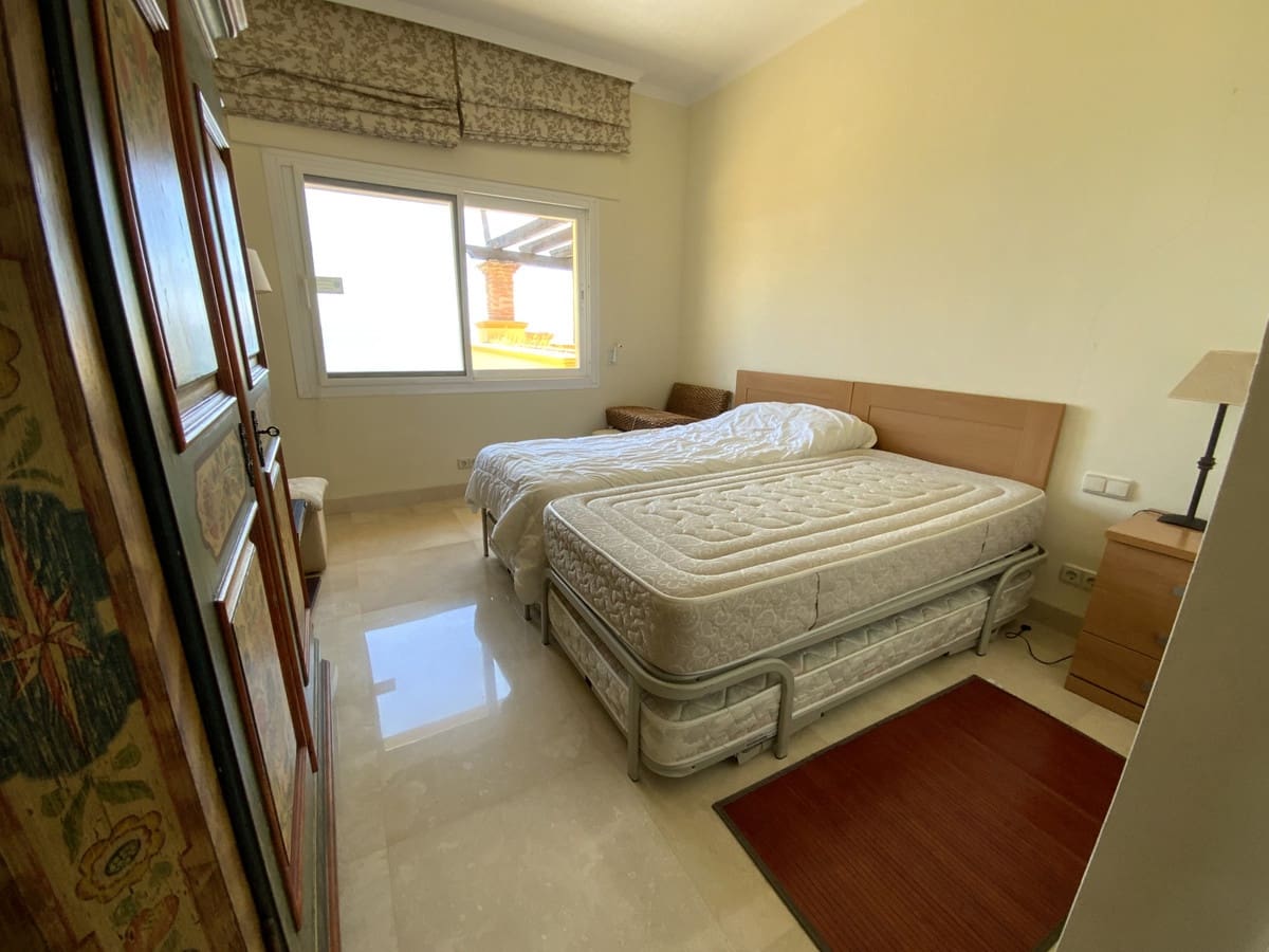 3 soverom Leilighet til salgs i Marbella med svømmebasseng garasje - € 3 160 000 (Ref: 9301410)