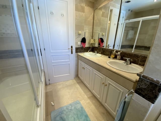 3 Zimmer Apartment zu verkaufen in Marbella mit Pool Garage - 3.160.000 € (Ref: 9301410)