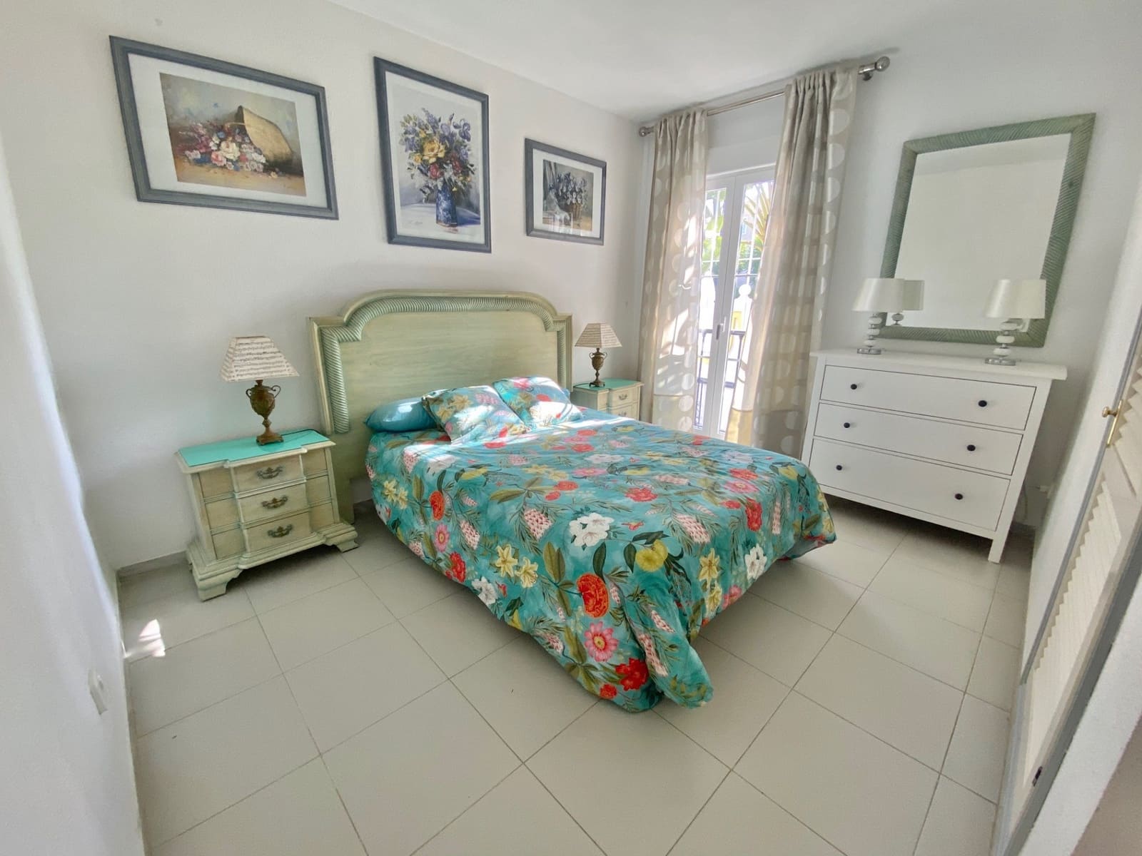 5 slaapkamer Appartement te koop in Marbella met garage - € 740.000 (Ref: 9308835)