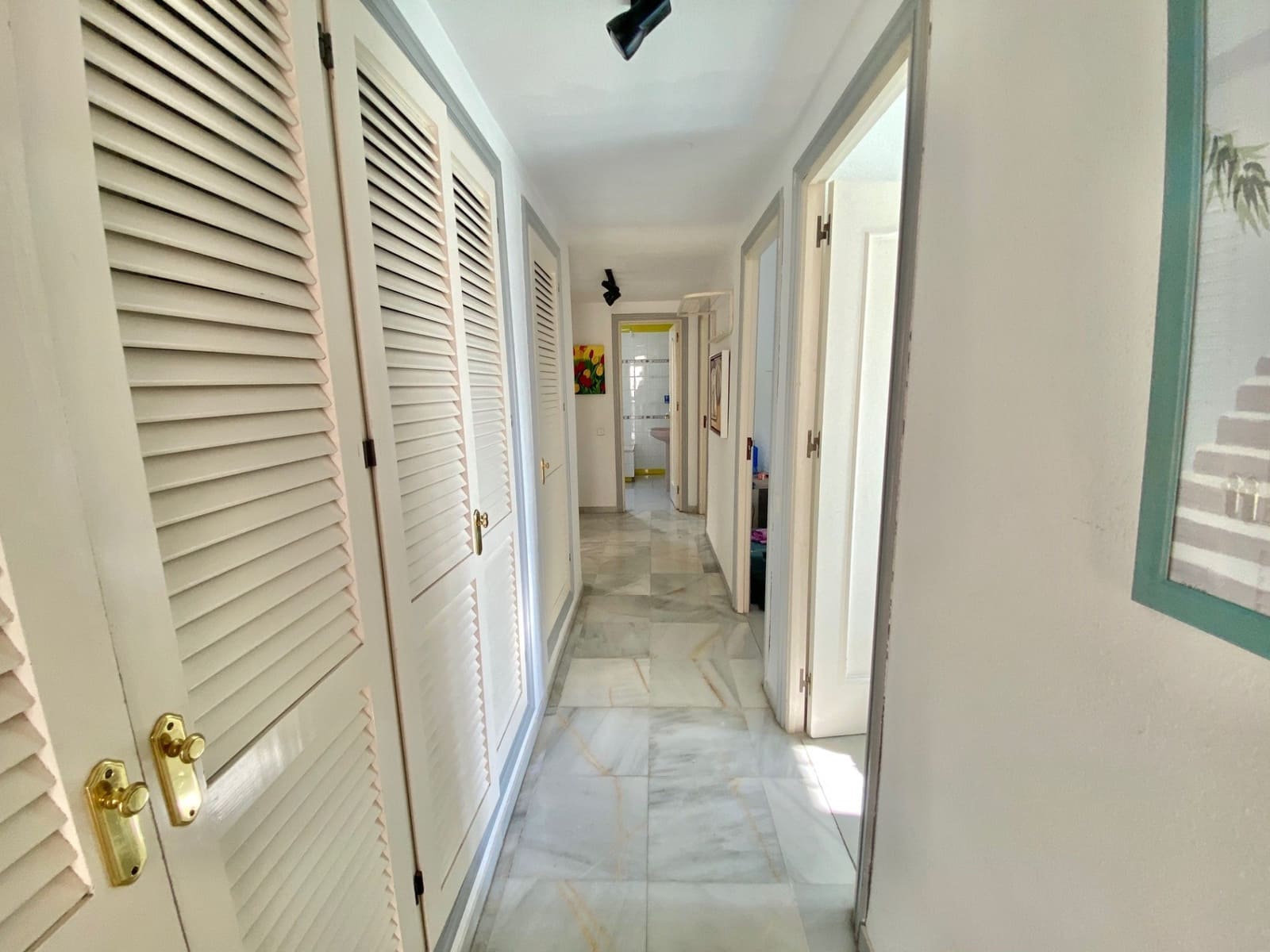 5 bedroom Apartment for sale in Marbella with pool garage - € 740,000 (Ref: 9308835)