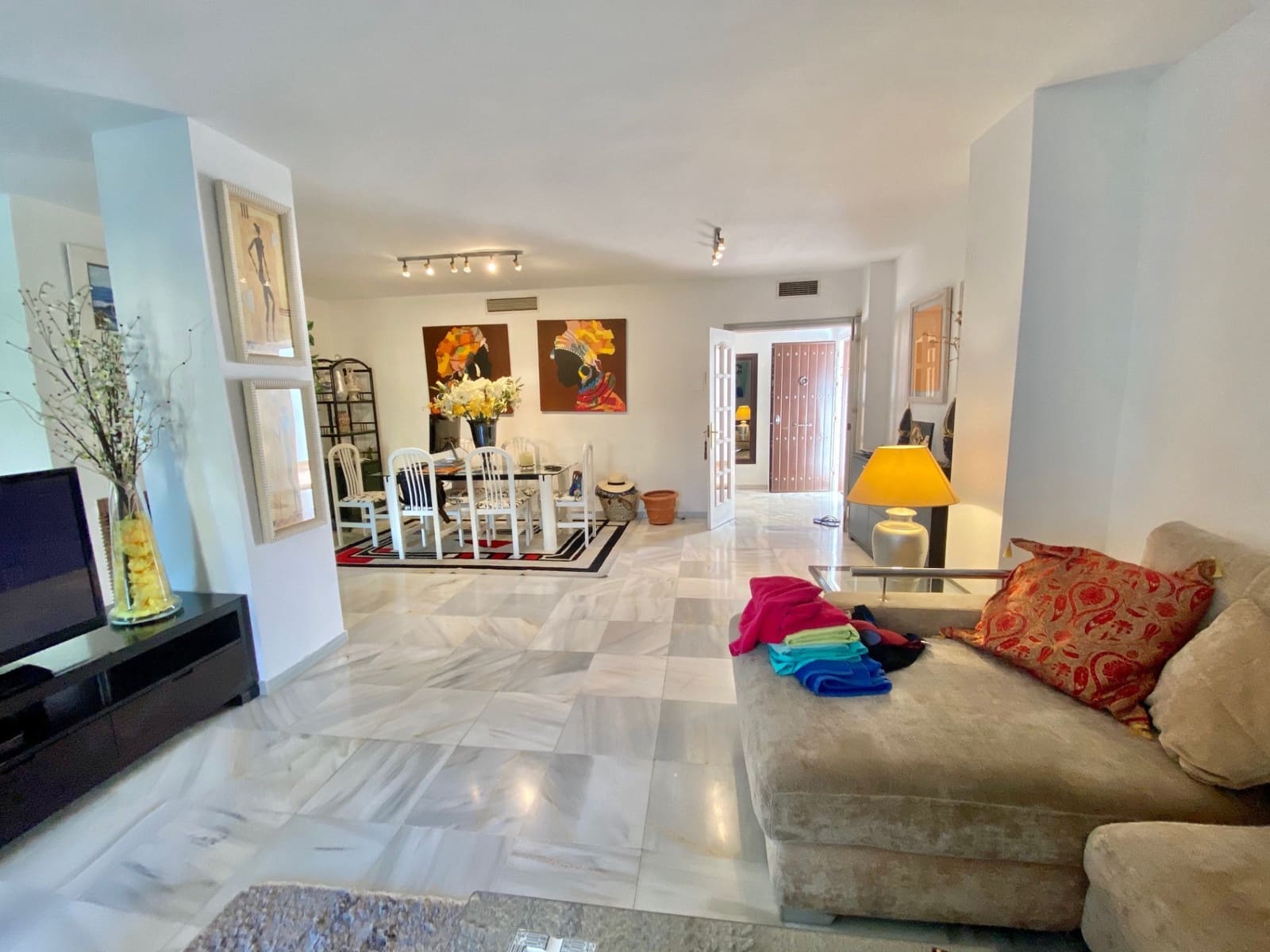5 bedroom Apartment for sale in Marbella with pool garage - € 740,000 (Ref: 9308835)