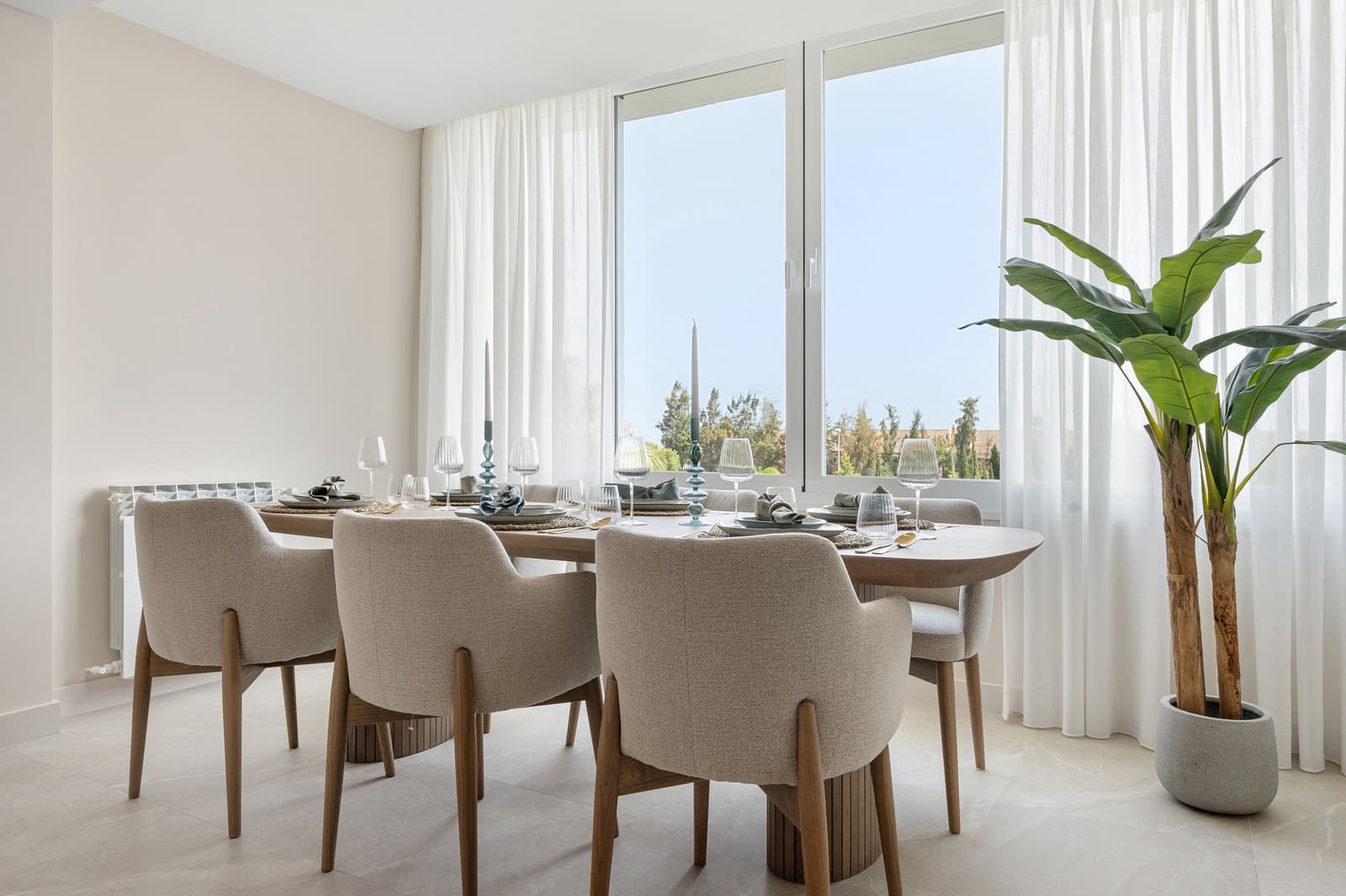 3 slaapkamer Penthouse te koop in Nueva Andalucia met zwembad - € 845.000 (Ref: 9348500)