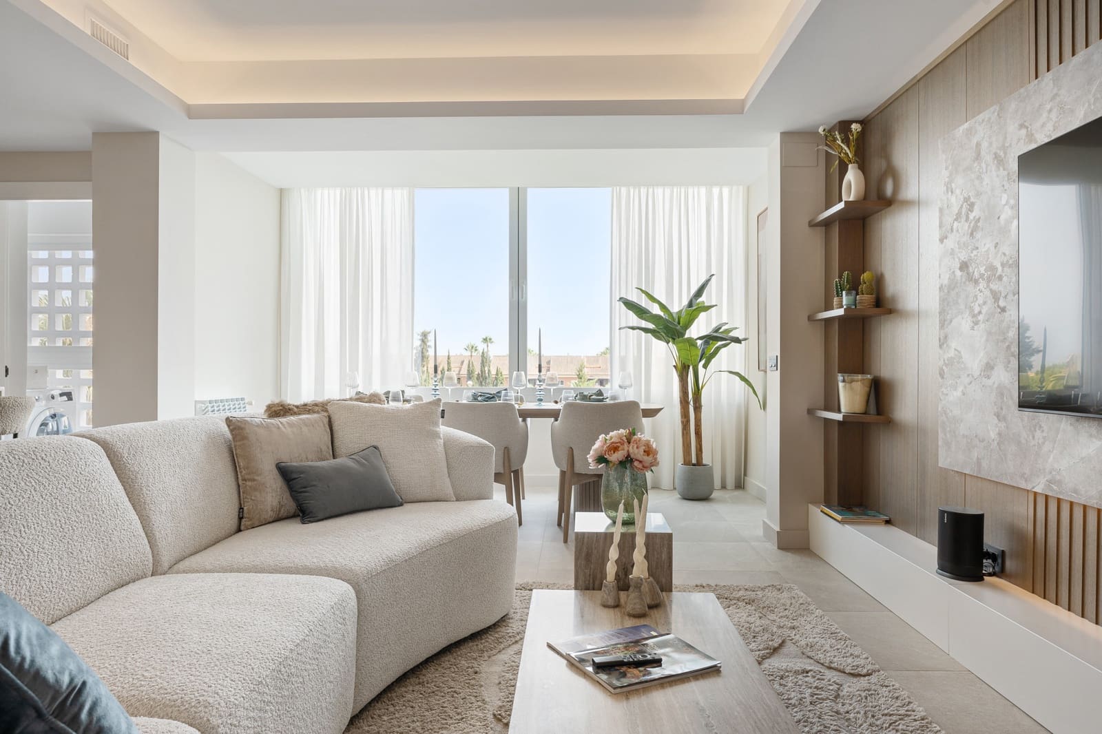 3 slaapkamer Penthouse te koop in Nueva Andalucia met zwembad - € 845.000 (Ref: 9348500)