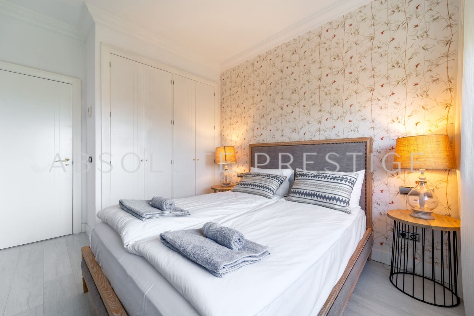 Apartamento de 3 habitaciones en Marbella en venta con piscina garaje - 2.330.000 € (Ref: 9357952)