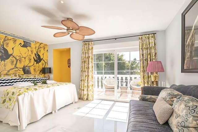 Chalet de 5 habitaciones en Benahavís en venta con piscina garaje - 2.800.000 € (Ref: 9360718)
