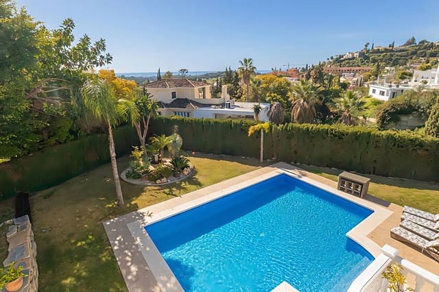Chalet de 5 habitaciones en Benahavís en venta con piscina garaje - 2.800.000 € (Ref: 9360718)