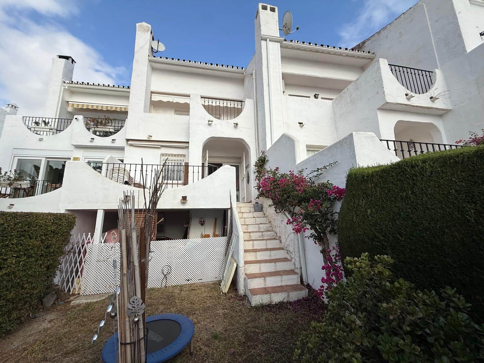 2 chambre Maison de Ville à vendre à Marbella avec piscine - 417 000 € (Ref: 9370356)
