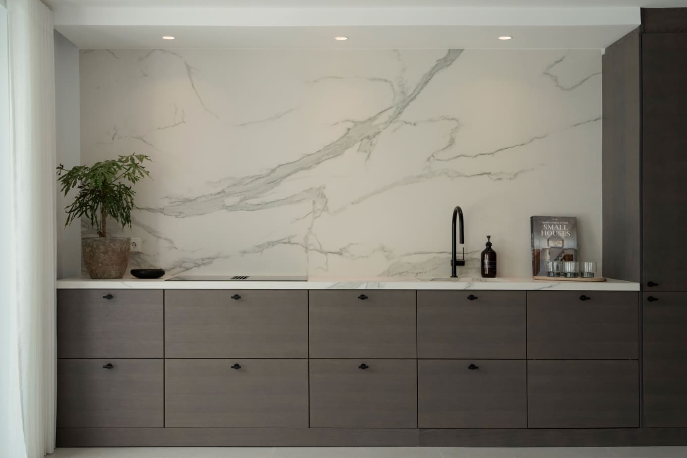 5 Zimmer Villa zu verkaufen in Nueva Andalucia mit Pool Garage - 2.250.000 € (Ref: 9378320)