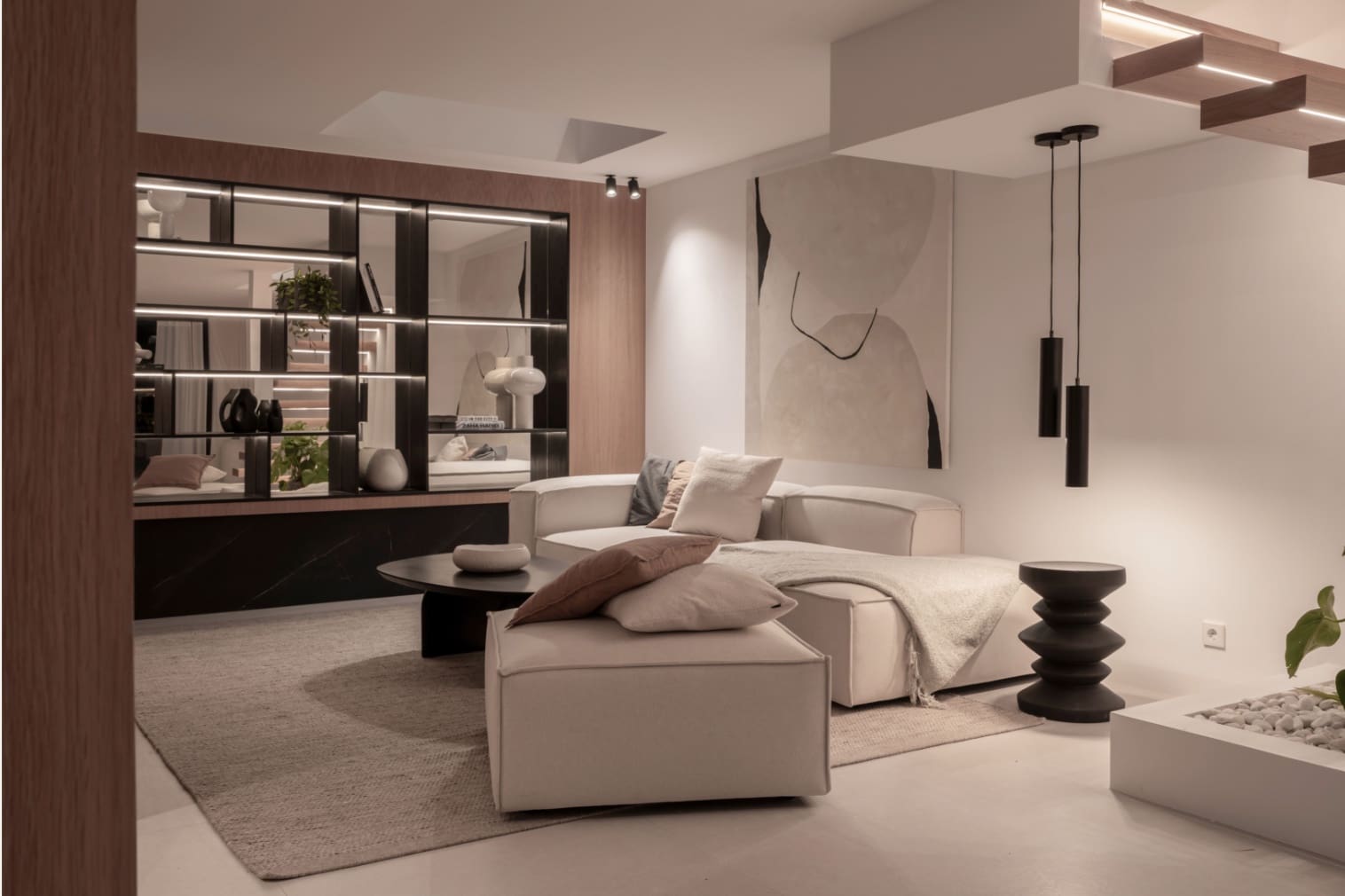 5 Zimmer Villa zu verkaufen in Nueva Andalucia mit Pool Garage - 2.250.000 € (Ref: 9378320)