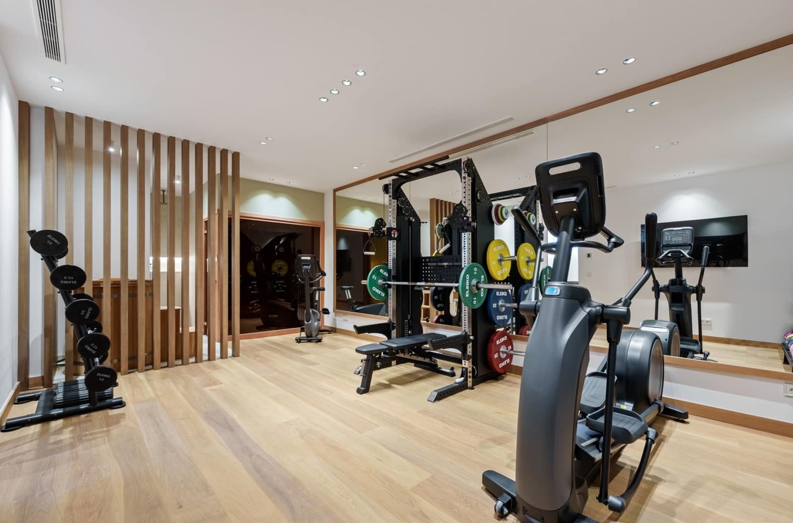 5 camera da letto Villa in vendita in La Quinta con piscina garage - 5.695.000 € (Rif: 9405785)