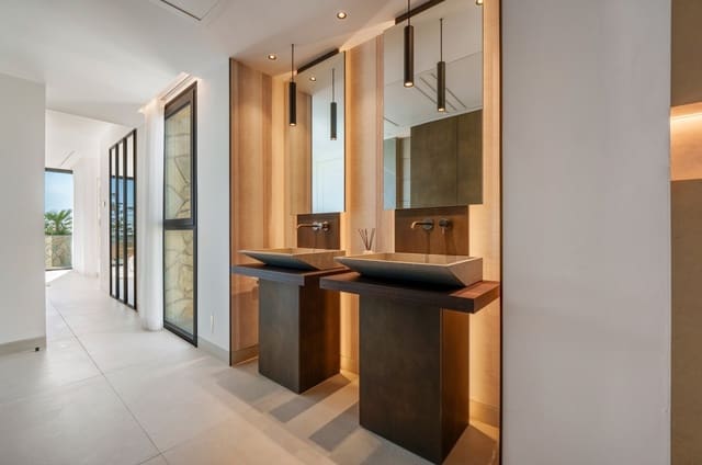 5 camera da letto Villa in vendita in La Quinta, Benahavís con piscina garage - 5.495.000 € (Rif: 9405786)