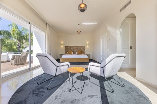 5 quarto Moradia para venda em Benahavís com piscina garagem - 2 895 000 € (Ref: 9406068)