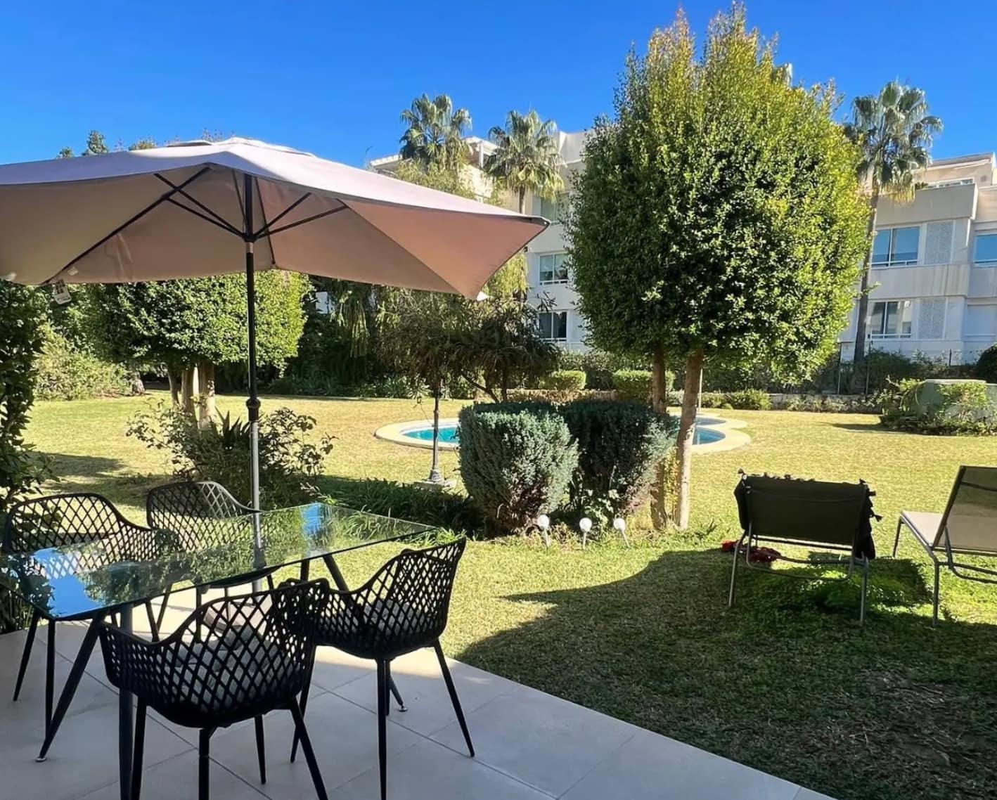 3 Zimmer Haus zu verkaufen in Marbella mit Pool Garage - 675.000 € (Ref: 9429500)