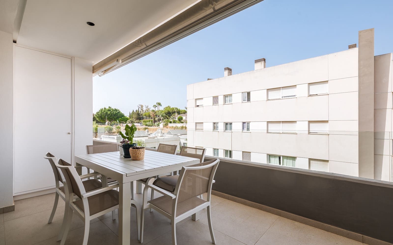 4 chambre Penthouse à vendre à San Pedro de Alcantara avec piscine garage - 889 000 € (Ref: 9441662)
