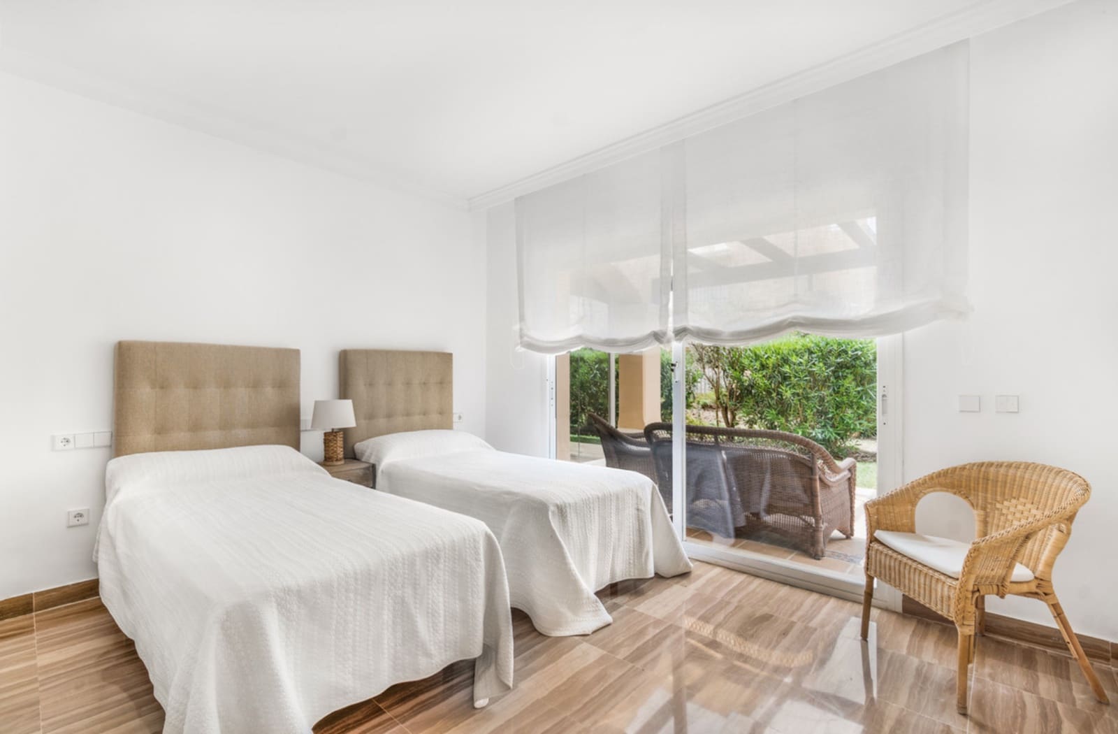 2 quarto Apartamento para venda em Marbella com piscina garagem - 599 000 € (Ref: 9442901)