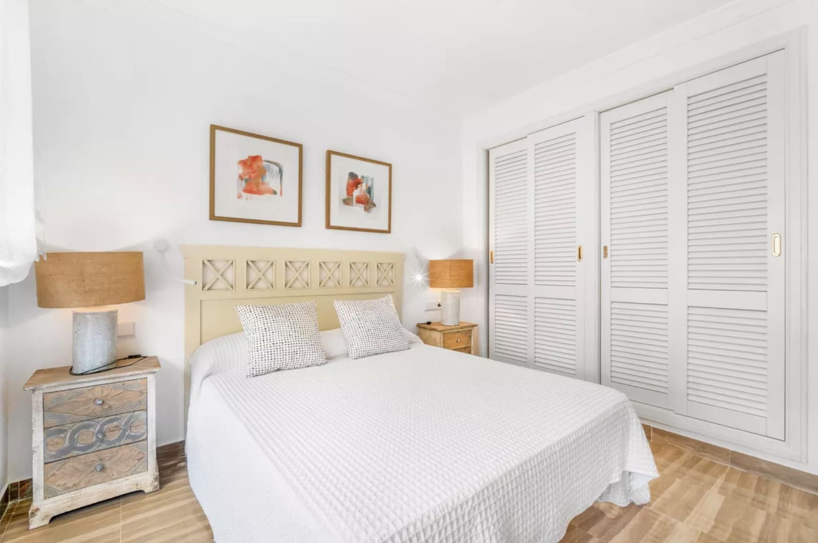 2 bedroom Apartment for sale in Marbella with pool garage - € 599,000 (Ref: 9442901)