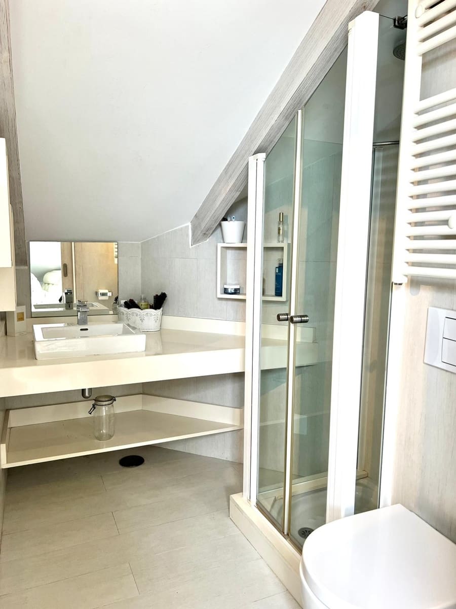 3 chambre Maison de Ville à vendre à Estepona avec piscine garage - 530 000 € (Ref: 9450002)