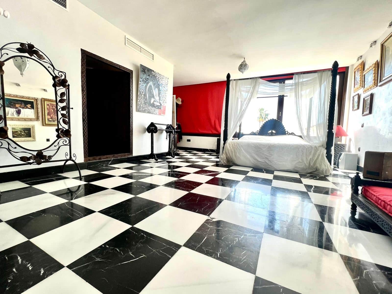 3 chambre Maison de Ville à vendre à Estepona avec piscine garage - 530 000 € (Ref: 9450002)