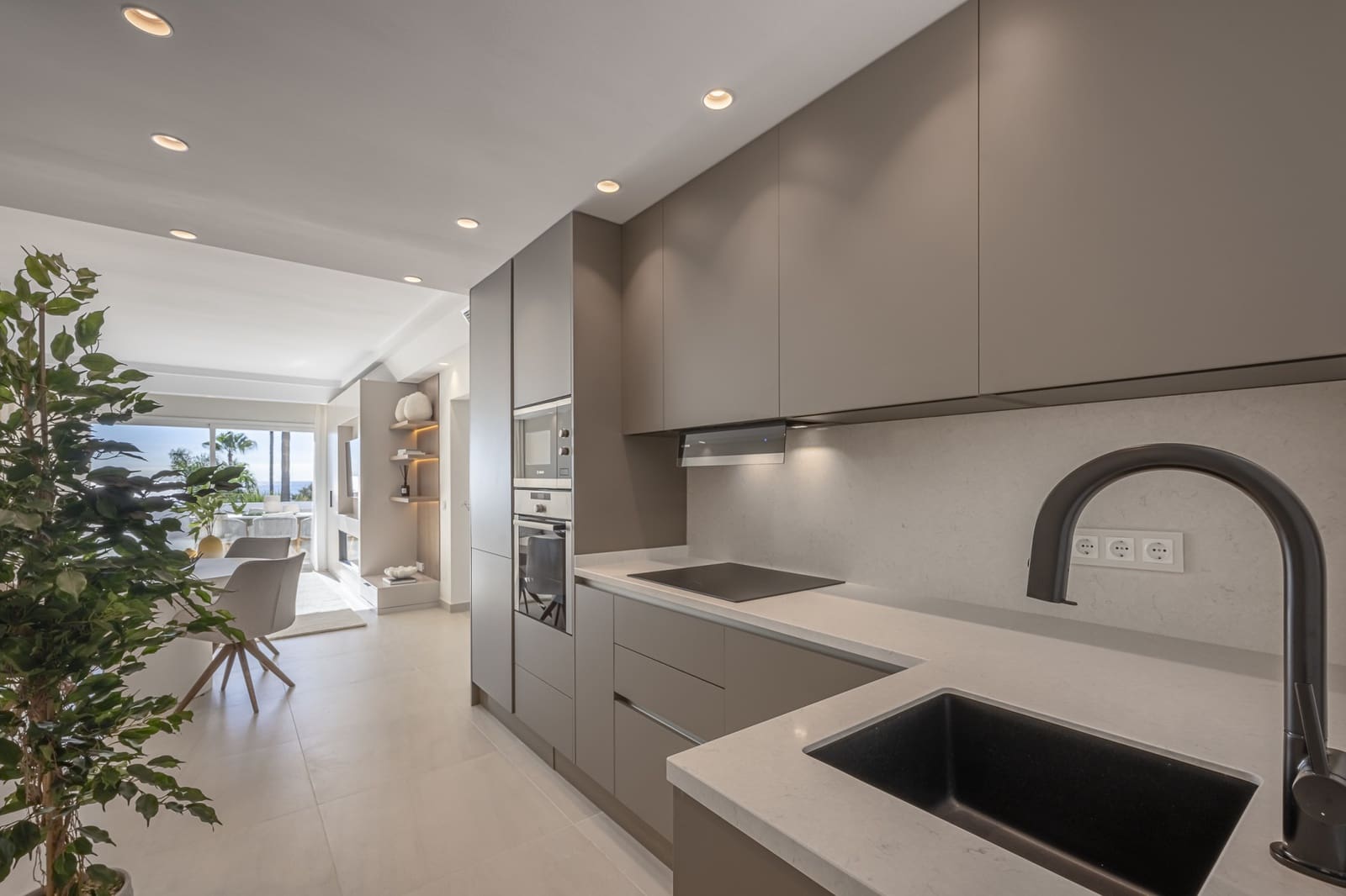 2 chambre Appartement à vendre à Costalita avec piscine - 995 000 € (Ref: 9451131)