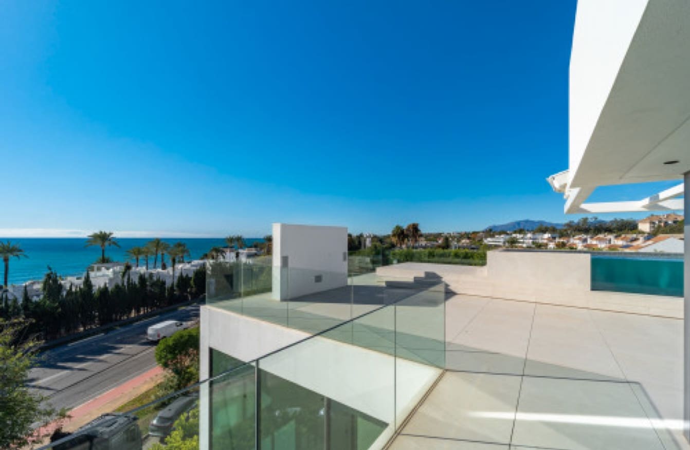 3 quarto Moradia Geminada para venda em Marbella com piscina garagem - 3 500 000 € (Ref: 9476271)