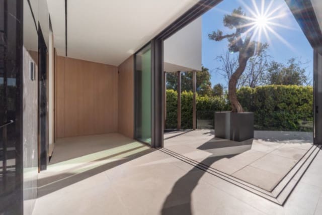3 chambre Villa/Maison Semi-Mitoyenne à vendre à Lomas De Marbella, Marbella avec piscine garage - 3 500 000 € (Ref: 9476271)
