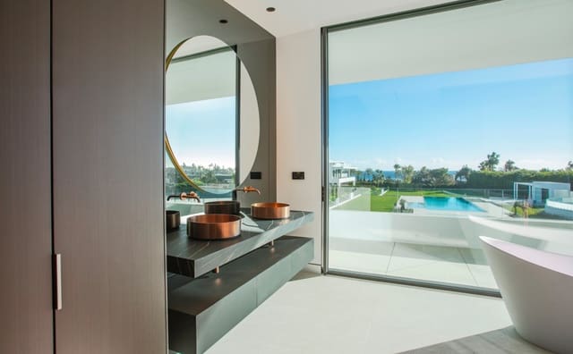 3 chambre Villa/Maison Semi-Mitoyenne à vendre à Lomas De Marbella, Marbella avec piscine garage - 3 500 000 € (Ref: 9476271)