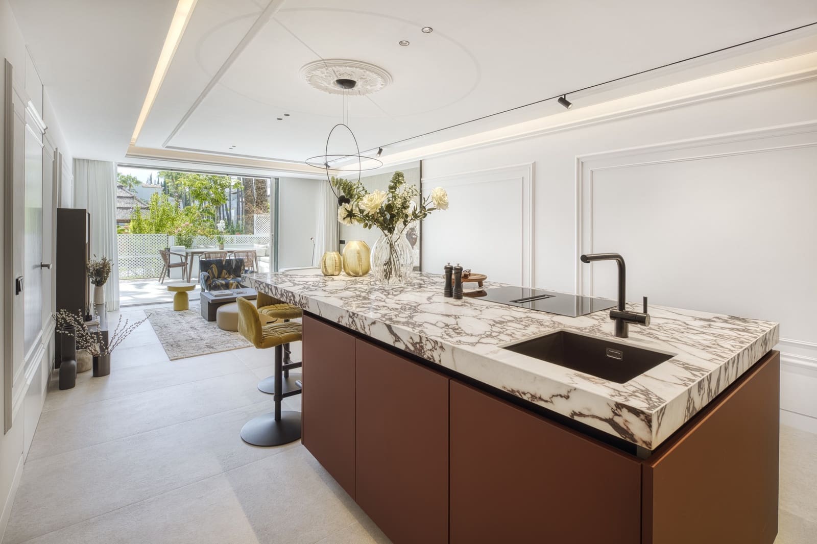 3 soverom Leilighet til salgs i Golden Mile med svømmebasseng garasje - € 3 500 000 (Ref: 9480672)