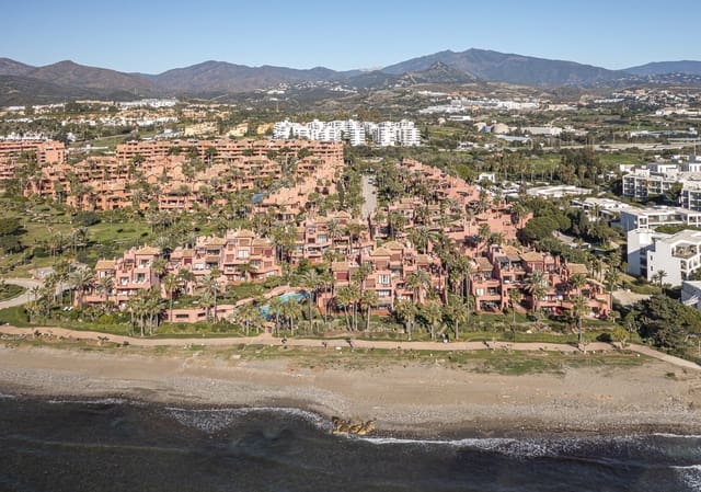 3 sypialnia Apartament na sprzedaż w Estepona z basenem garażem - 2 300 000 € (Ref: 9503512)