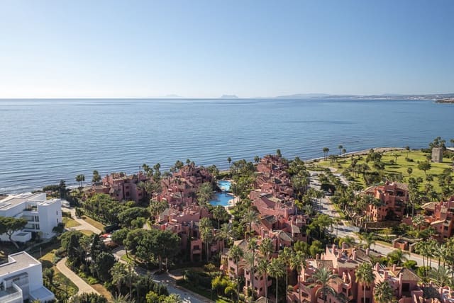 3 soverom Leilighet til salgs i Estepona med svømmebasseng garasje - € 2 300 000 (Ref: 9503512)