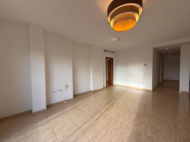 3 soverom Penthouse til salgs i San Pedro de Alcantara, Marbella med garasje - € 590 000 (Ref: 9523766)