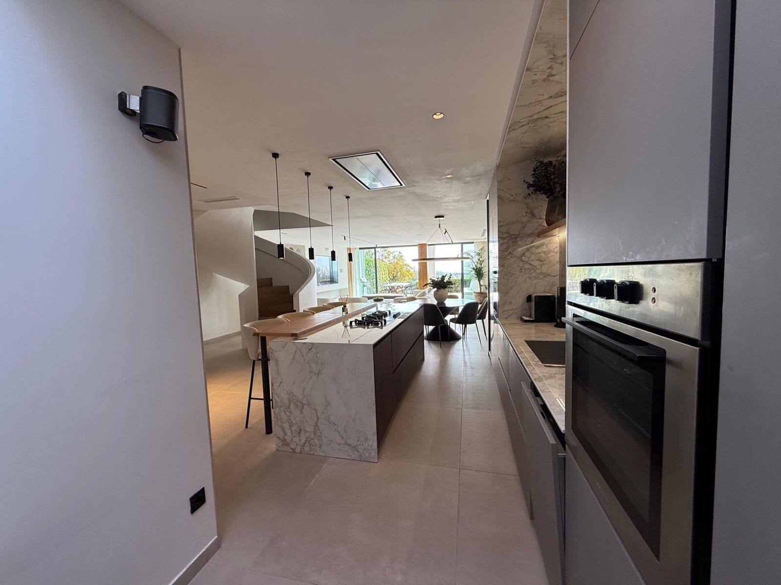 4 Zimmer Haus zu verkaufen in Benahavis mit Pool Garage - 1.495.000 € (Ref: 9528821)