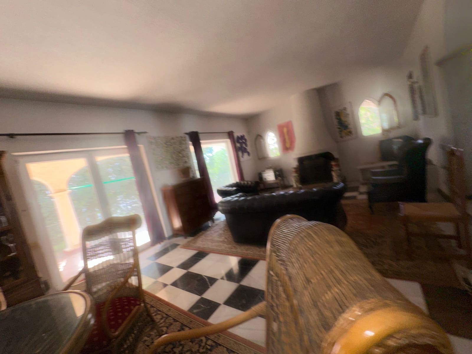 4 Zimmer Villa zu verkaufen in Marbella mit Pool Garage - 1.975.000 € (Ref: 9549983)