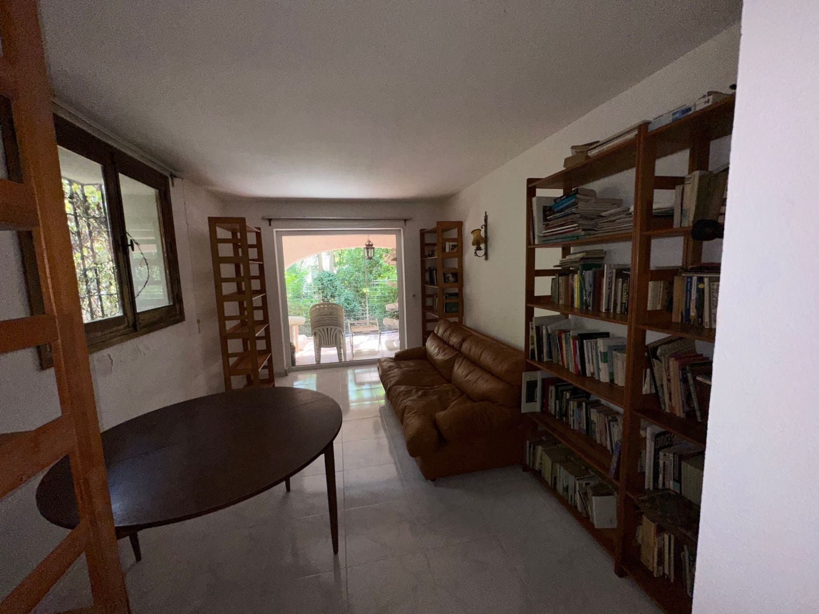 4 bedroom Villa for sale in Marbella with pool garage - € 1,975,000 (Ref: 9549983)