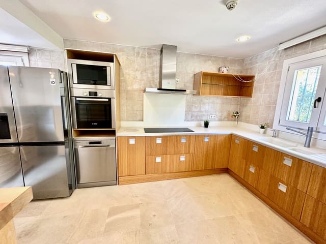 5 Zimmer Doppelhaus zu verkaufen in La Carolina - Guadalpín, Marbella mit Pool Garage - 1.495.000 € (Ref: 9562169)