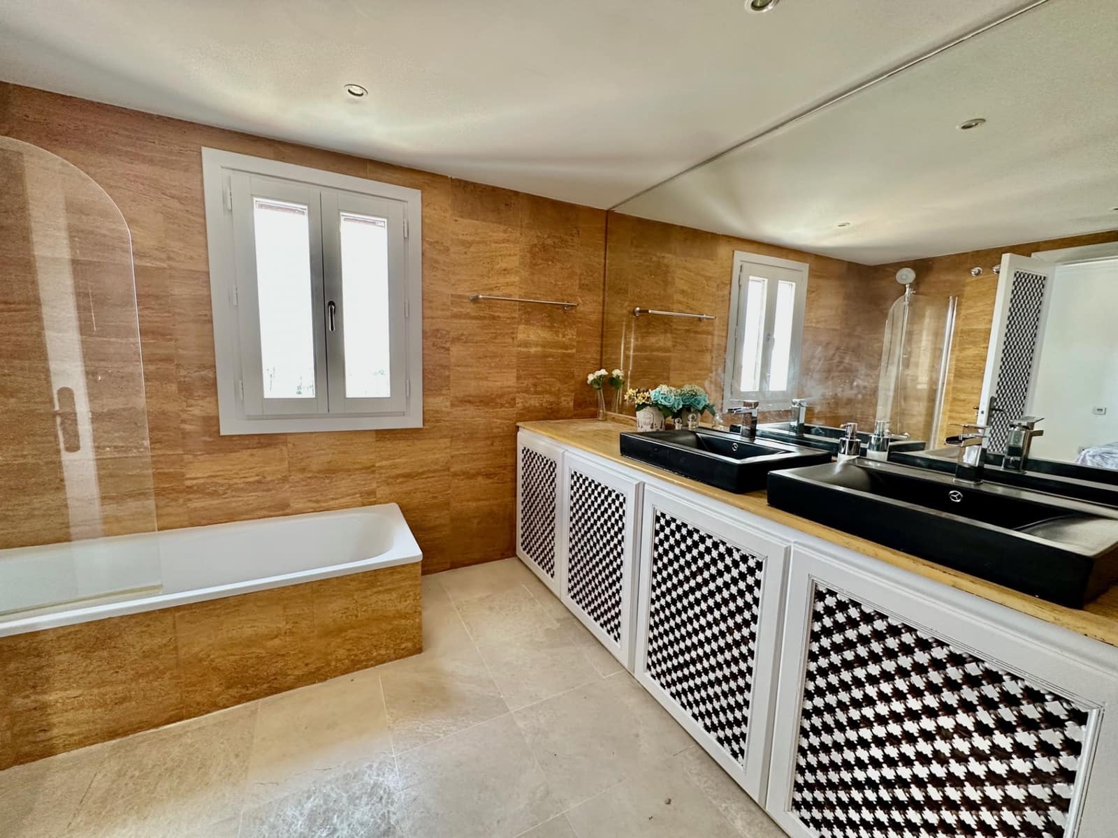 5 Zimmer Doppelhaus zu verkaufen in Marbella mit Pool Garage - 1.495.000 € (Ref: 9562169)