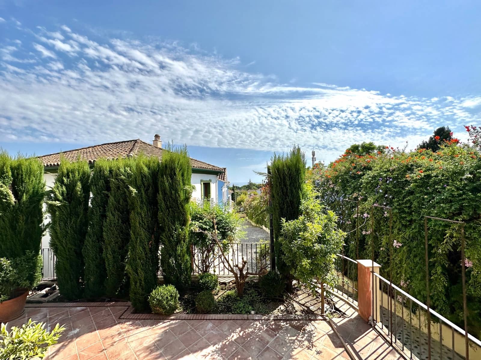 5 Zimmer Doppelhaus zu verkaufen in Marbella mit Pool Garage - 1.495.000 € (Ref: 9562169)